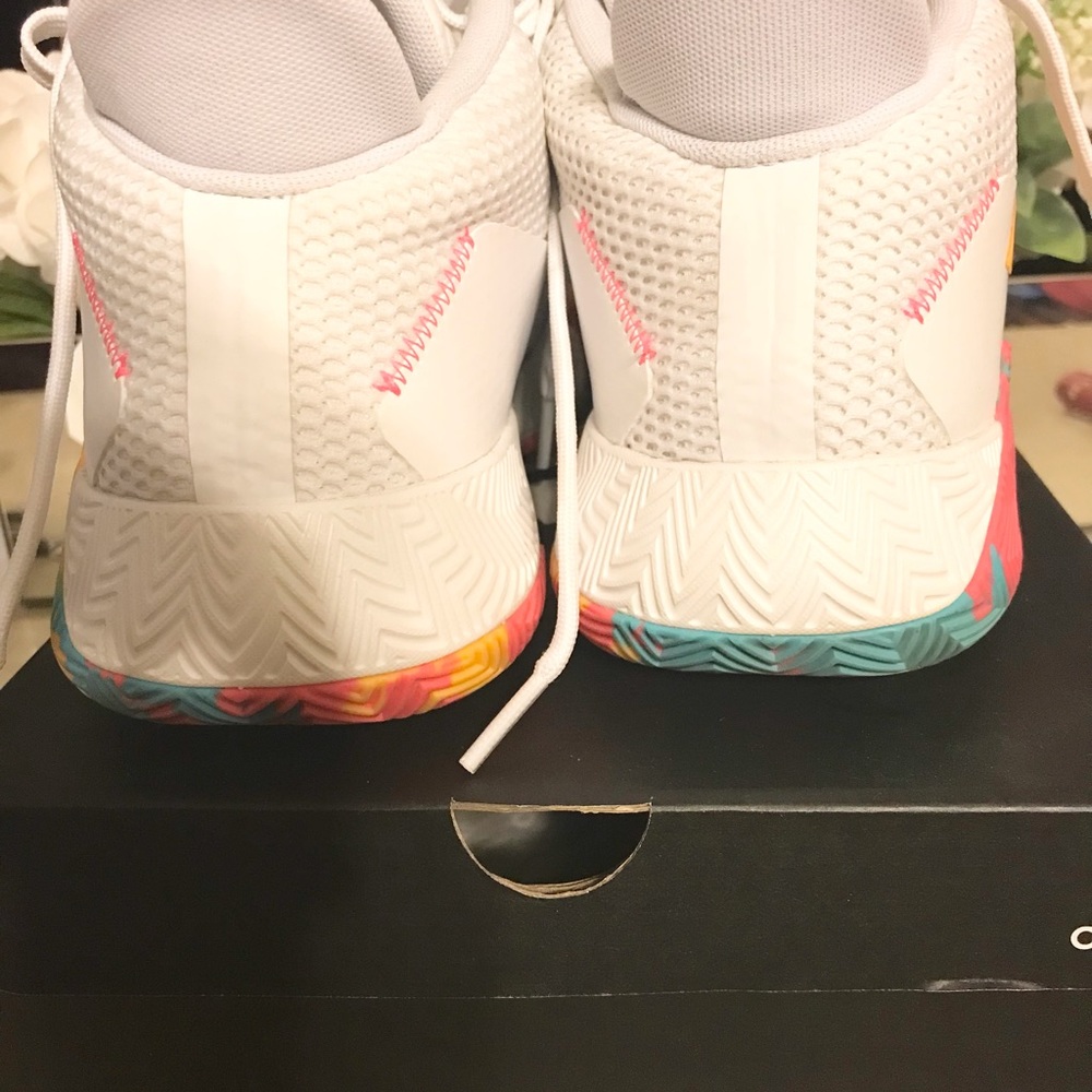 Adidas - Picture 4 of 7